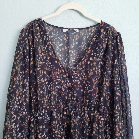 Baltic Born Huxley Black Floral Tiered Long Sleeve Short Dress - Picture 3 of 5